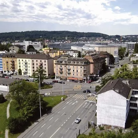 Swiss Star Tower - Self Check-in Апартаменти