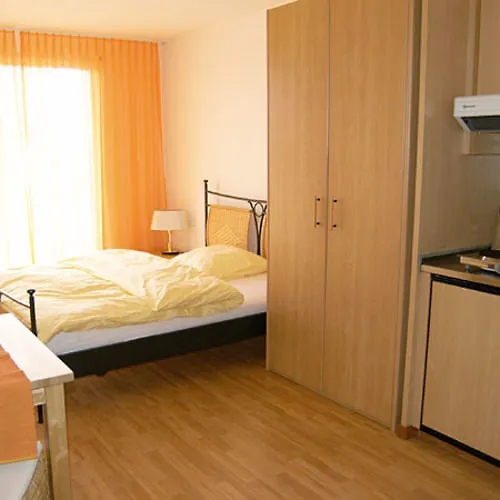 Swiss Star Tower - Self Check-in