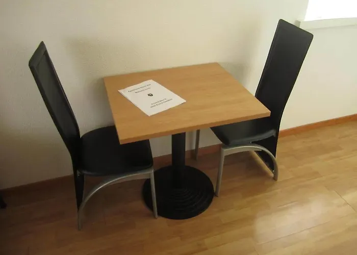 Swiss Star Tower - Self Check-in Zurich