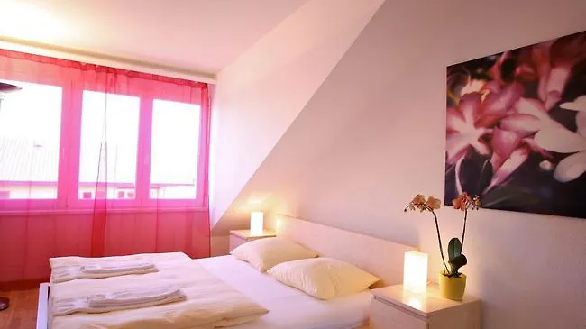 Swiss Star Tower - Self Check-in *