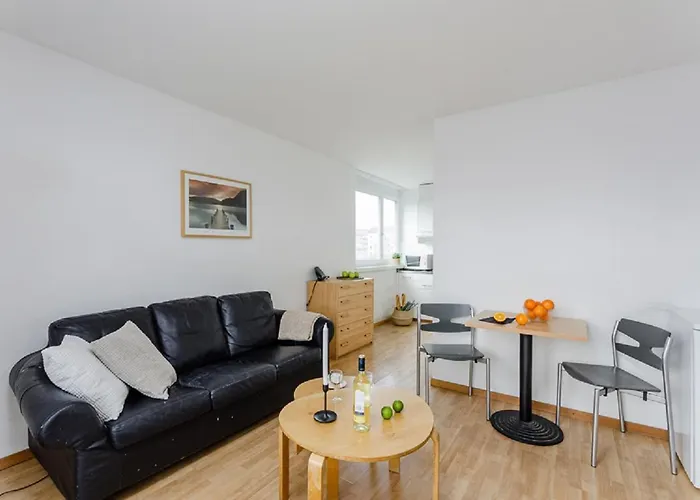 Διαμέρισμα Swiss Star Tower - Self Check-in *