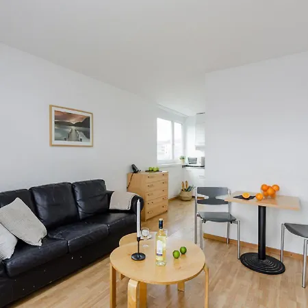 Lägenhet Swiss Star Tower - Self Check-in *