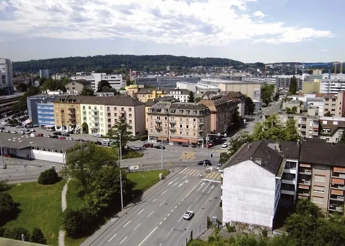 Swiss Star Tower - Self Check-in Апартаменты