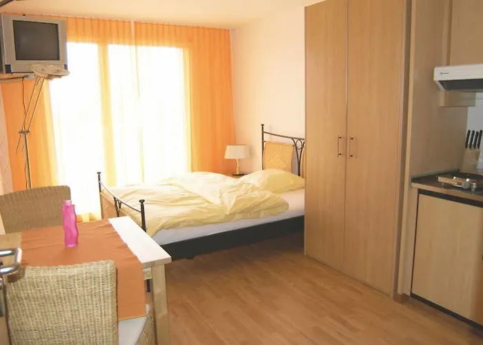 Swiss Star Tower - Self Check-in *